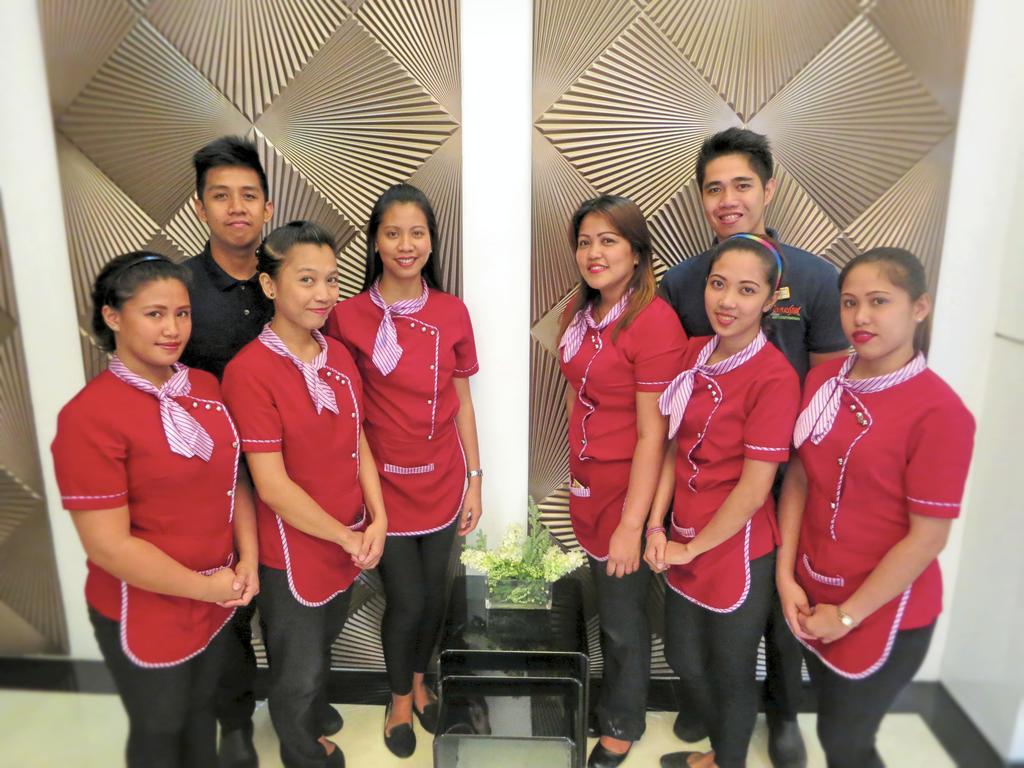 Sun Plaza Subic Hotel Olongapo Buitenkant foto