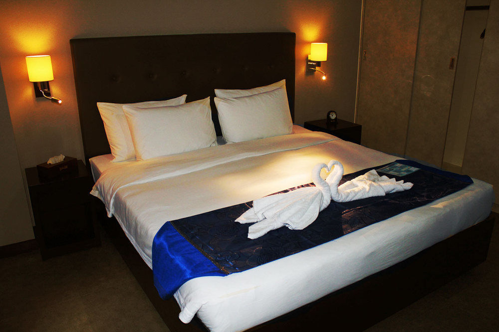 Sun Plaza Subic Hotel Olongapo Buitenkant foto