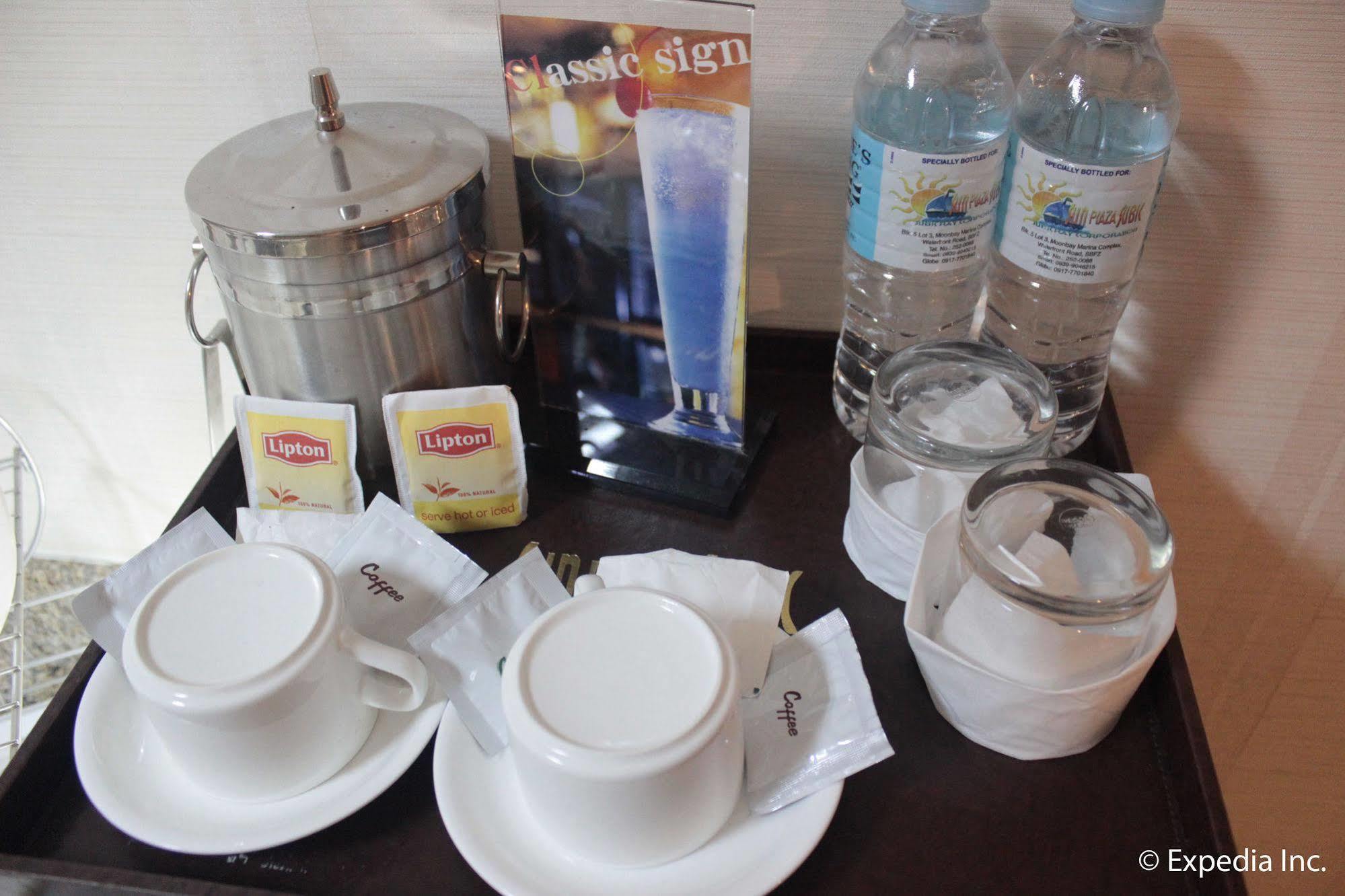 Sun Plaza Subic Hotel Olongapo Buitenkant foto