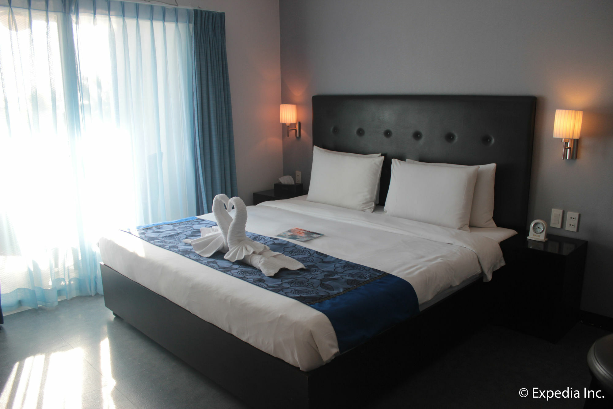 Sun Plaza Subic Hotel Olongapo Buitenkant foto